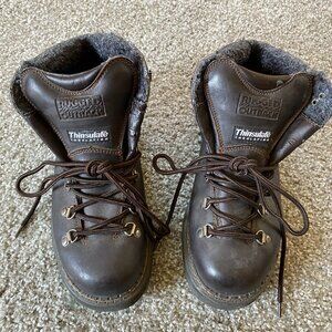 Men's Rugged Outback Hiking or Hunting Boots with Thinsulate Insalation Size 9